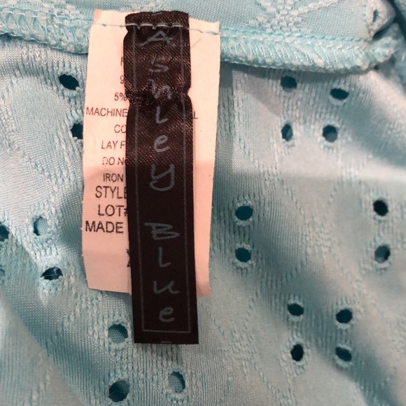 Ashley Blue - Picture 5 of 6